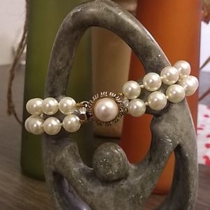 Two strand pearl bracelet